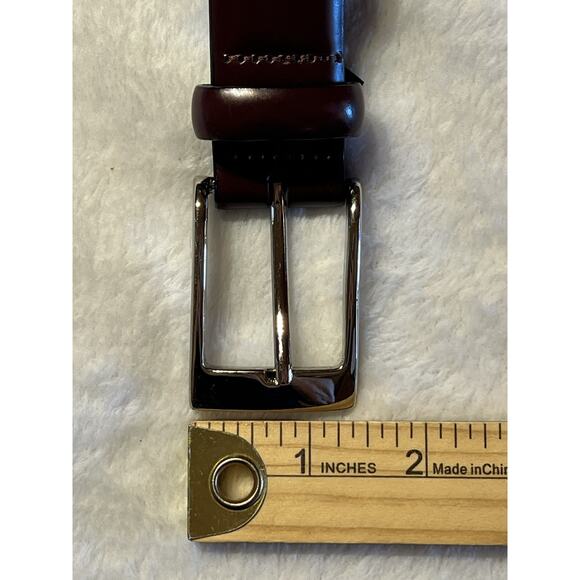 Round Tree York 42 Mens Smooth Leather Dress Belt Brown Silver Buckle B055047 - Picture 3 of 16